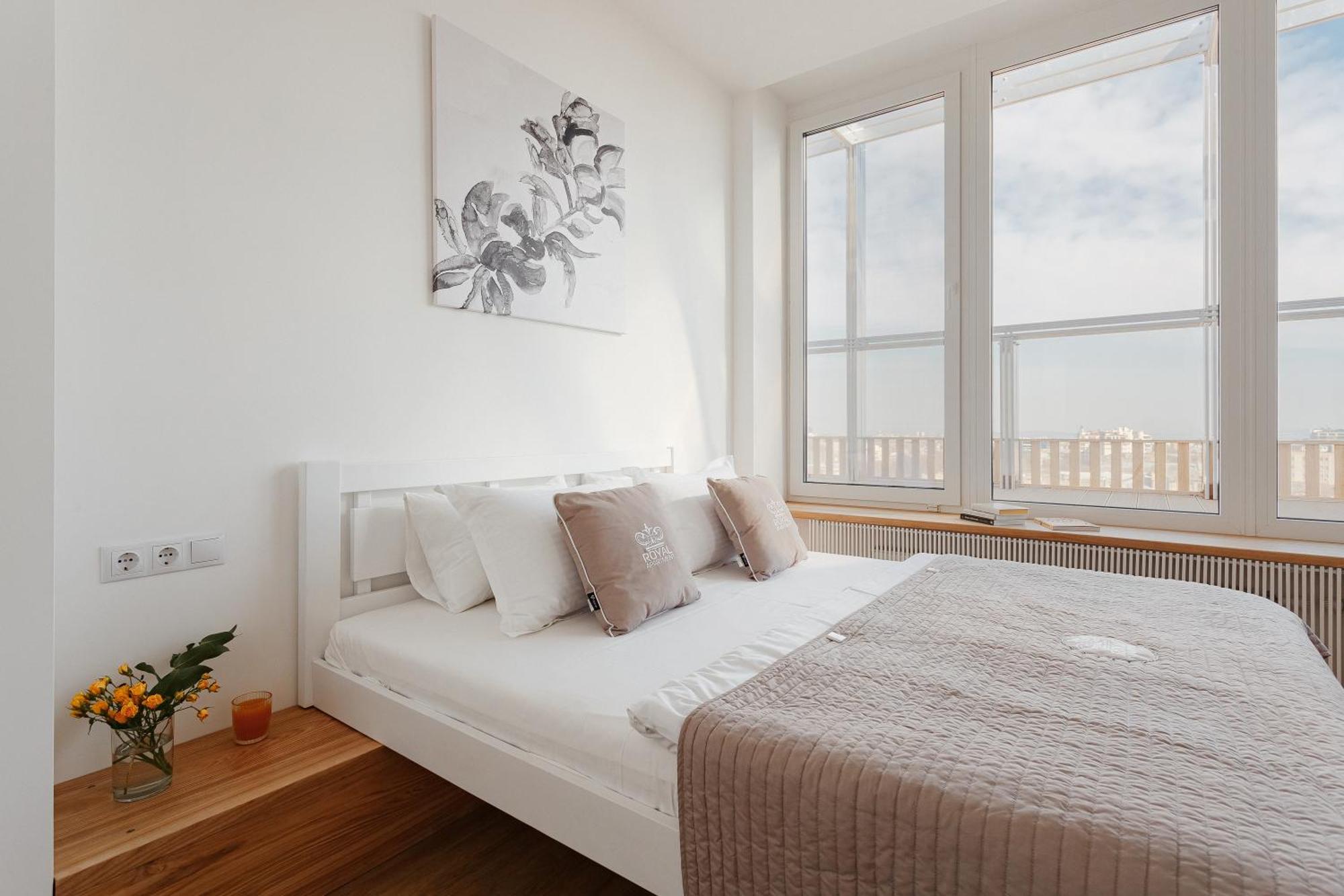 Royal Sky Apartments Odesa Habitación foto